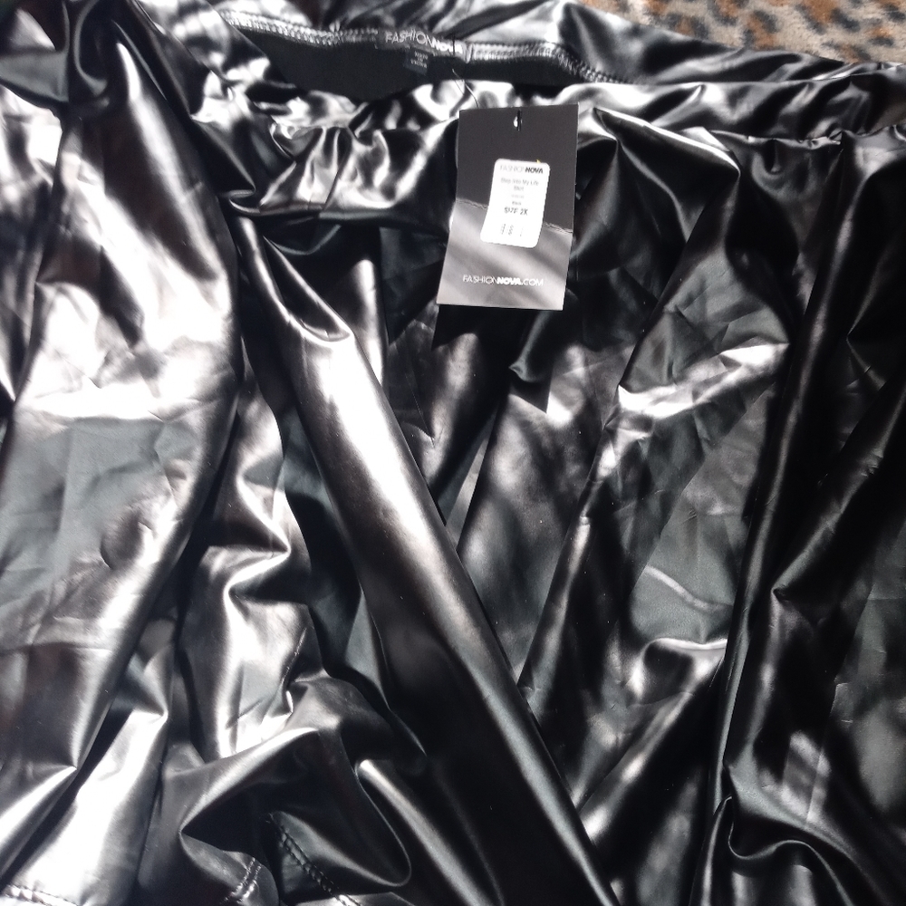 NWOT Fashion Nova Black "Step Into My Life Skirt"